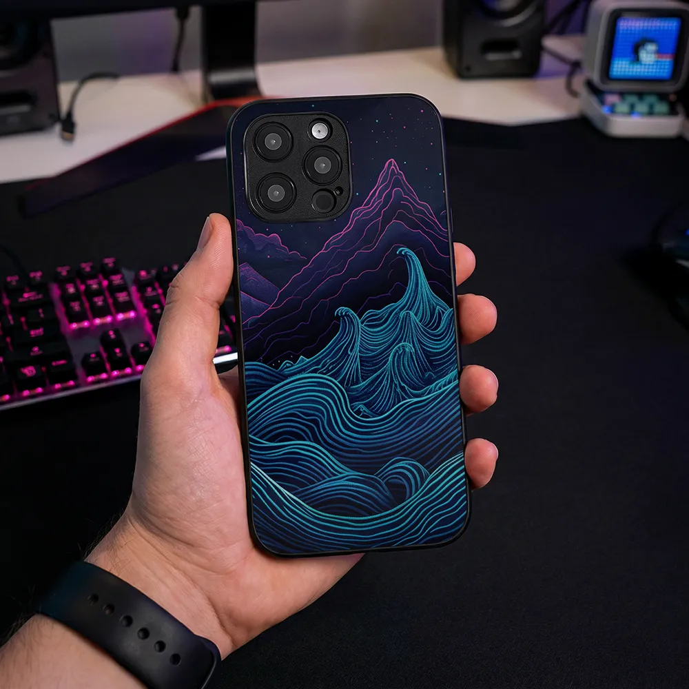 Etui szklane Retrowave Mountains - Image 2
