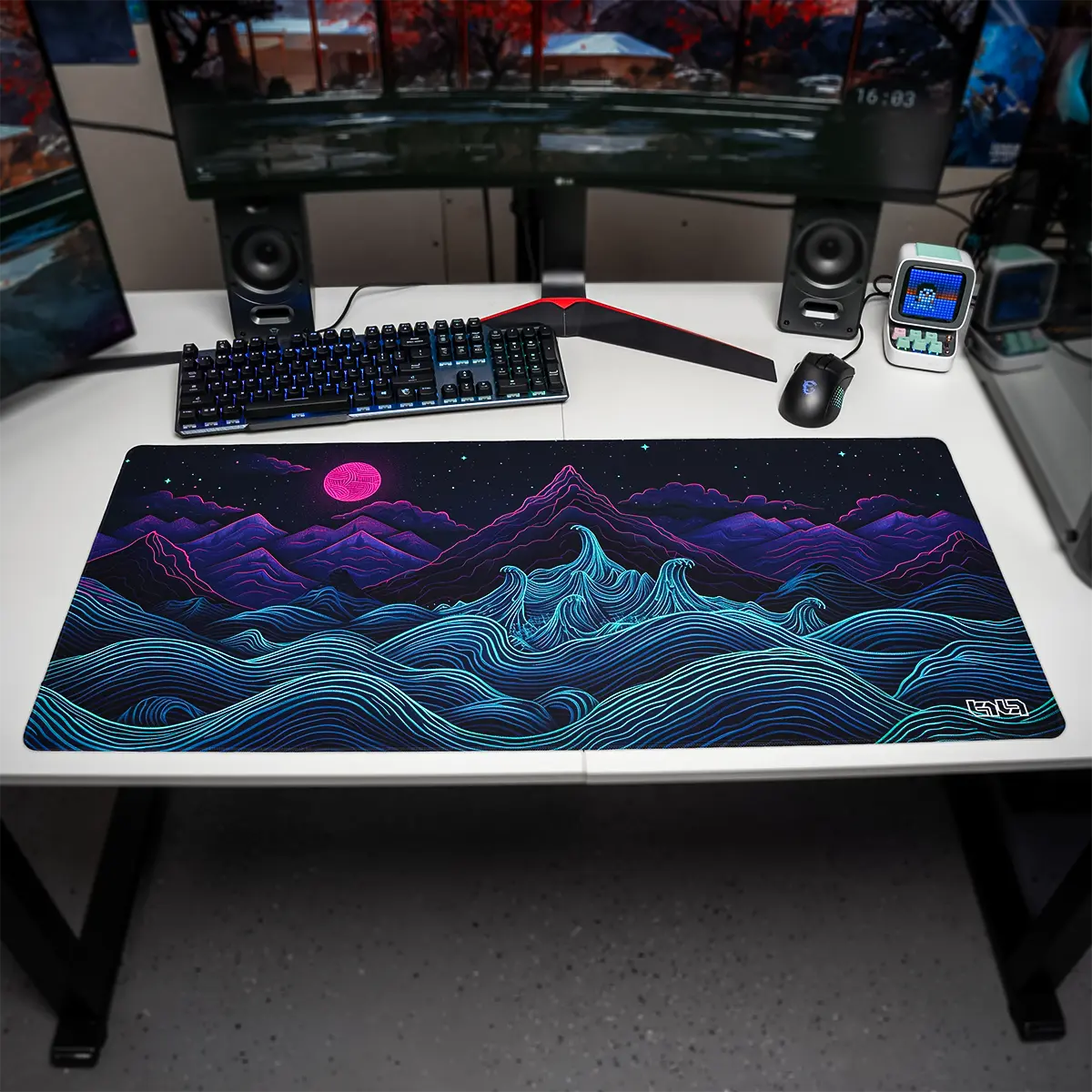 Podkładka pod Mysz Retrowave Mountains - Image 10
