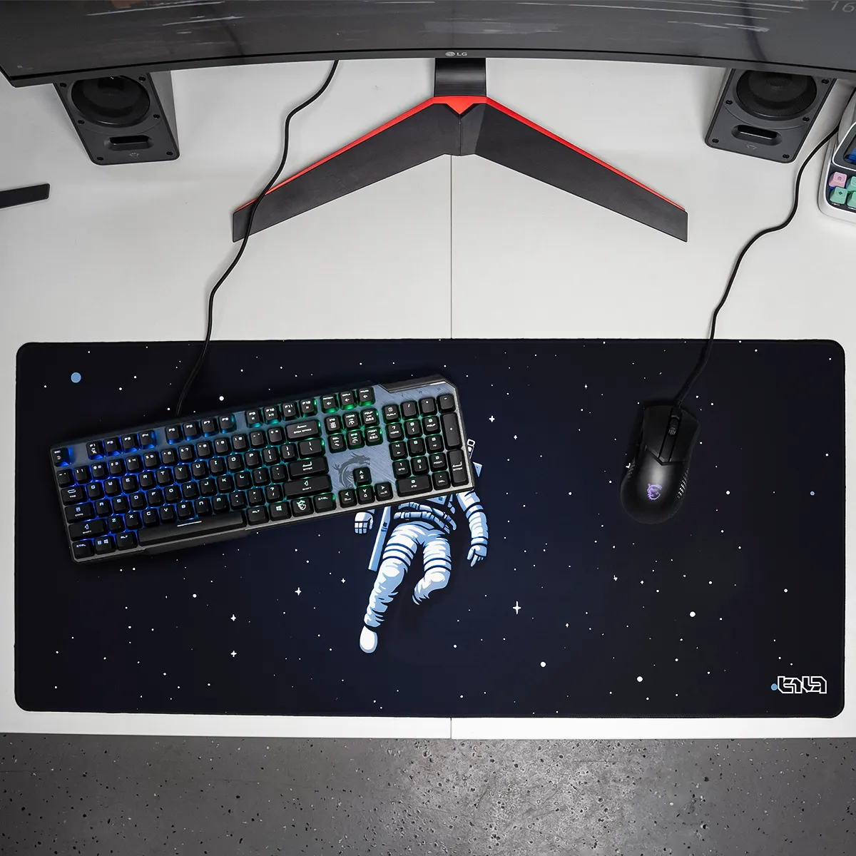 Podkładka pod Mysz Zagubiony Astronauta - Image 11