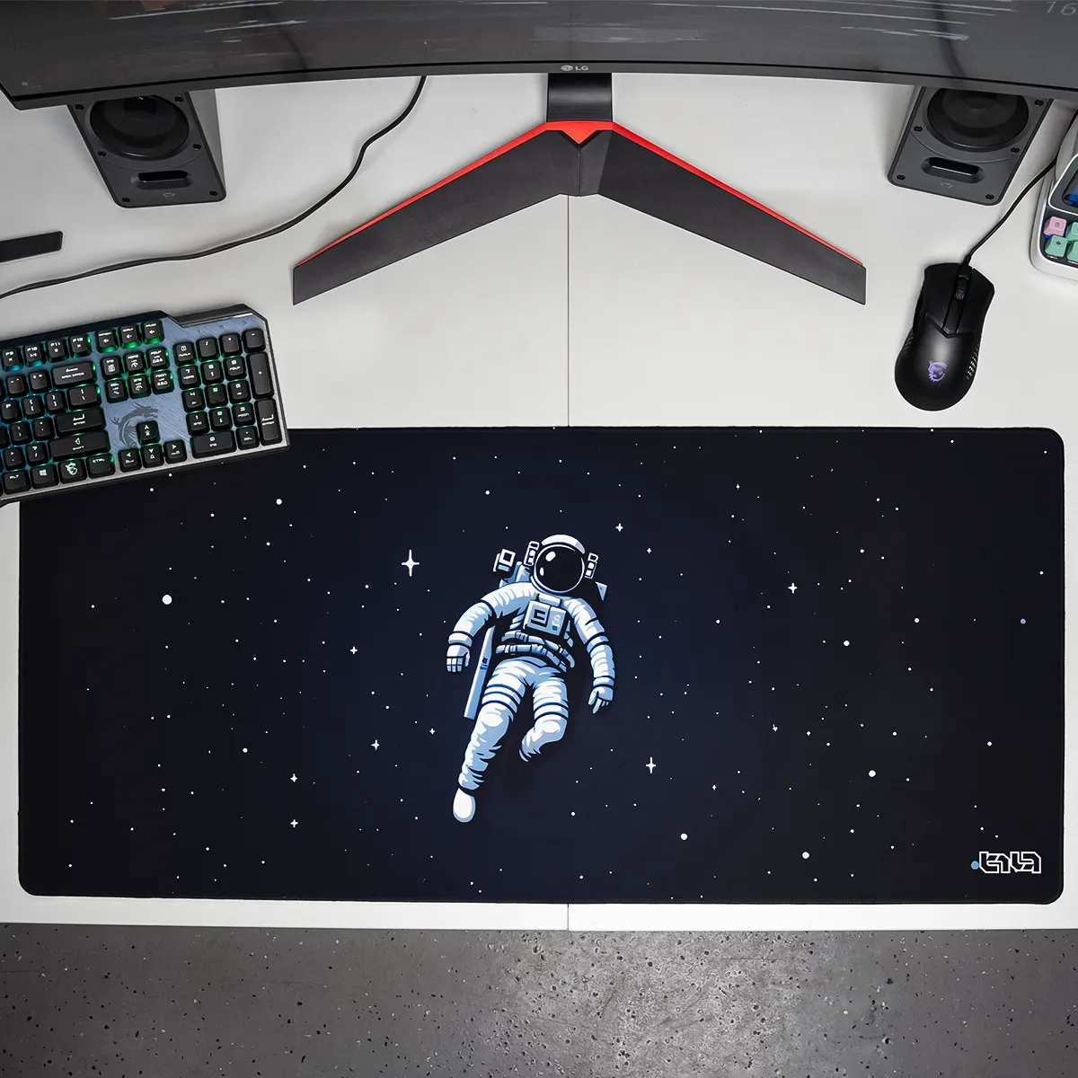 Podkładka pod Mysz Zagubiony Astronauta - Image 7