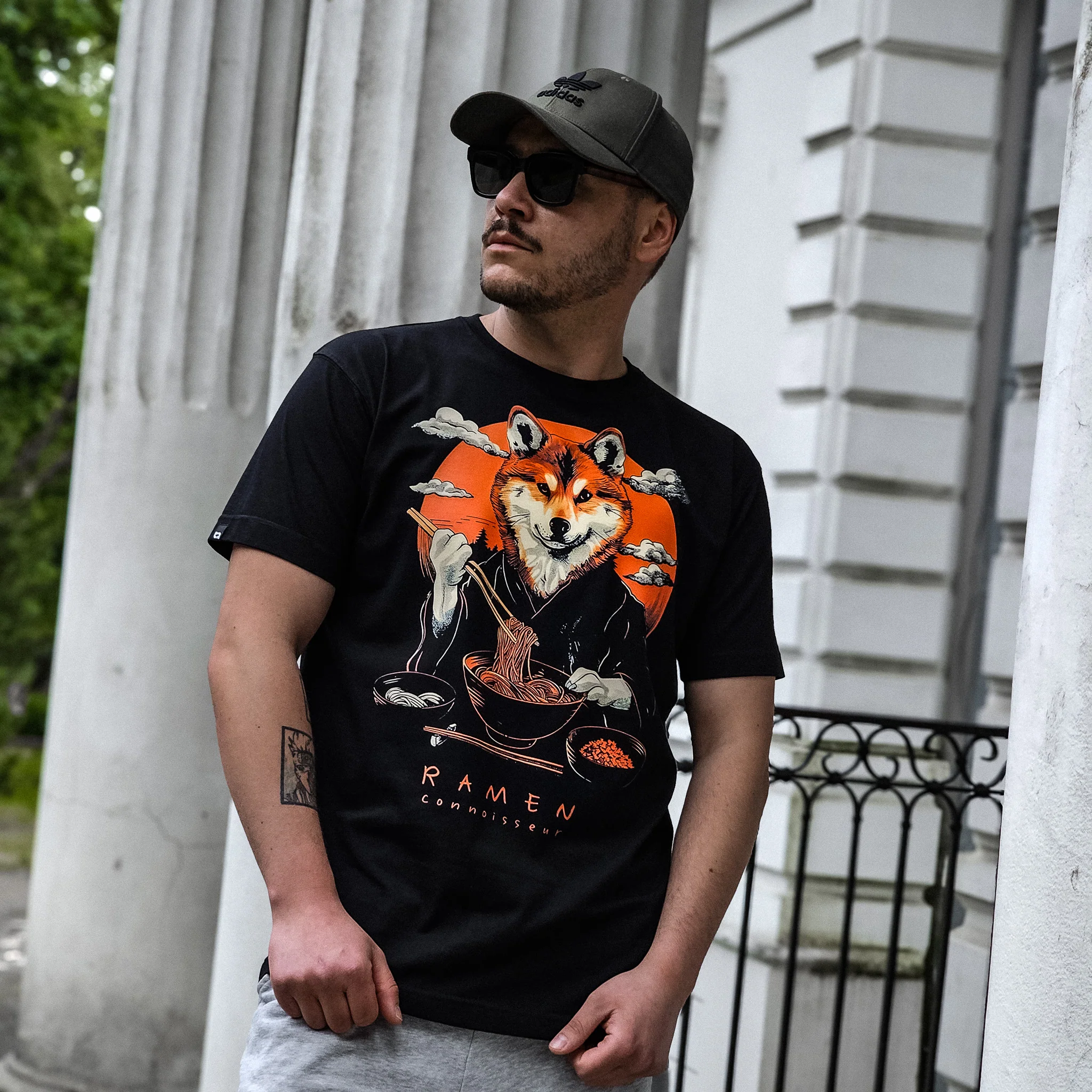 T-shirt Koneser Ramenu - Image 2