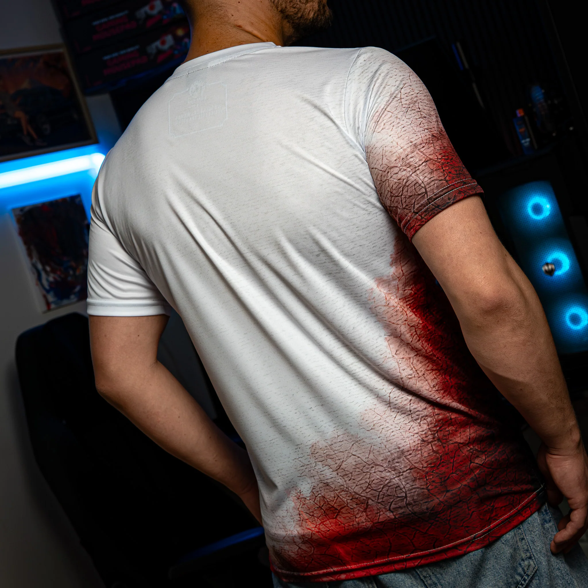 T-shirt Red & White Banner - Image 2